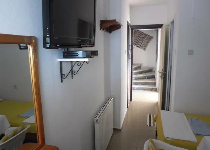 Cam Ξενοδοχείο *